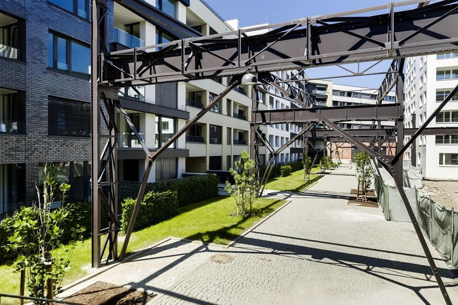 Holesovice Delight: Modern Comfort With A Twist In Prague 7 Exterior photo